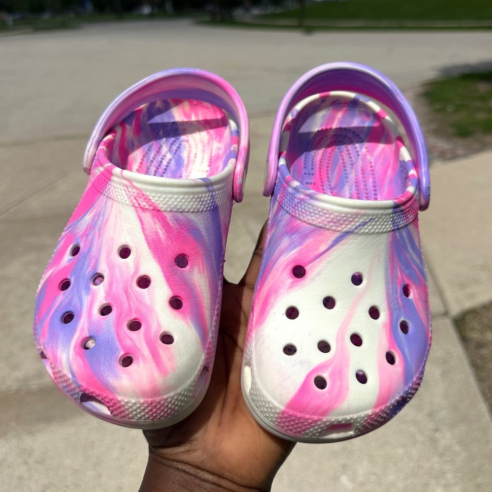 CROCS KIDS CLASSIC MARBLED TYE DYE CLOGS Little Girl Size J1 Pink Crush/Purple - Picture 6 of 12